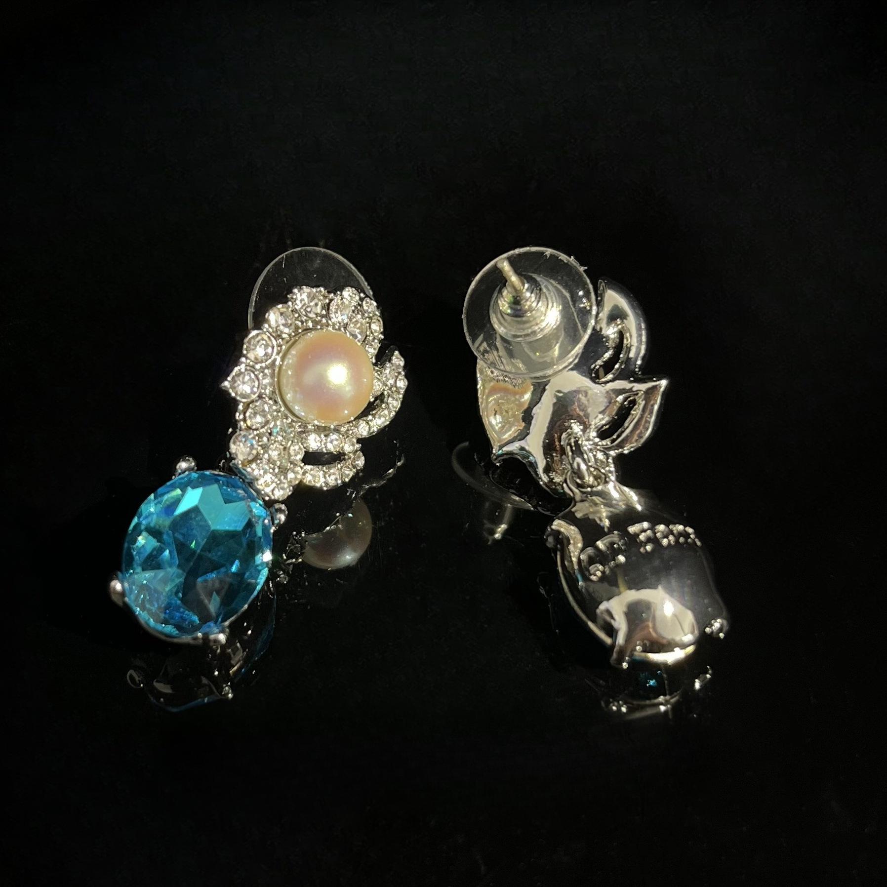 

Модный ретро-стиль Инкрустированный циркон Синяя капля Жемчуг Ожерелье Серьги Выглядят элегантно И при ношении