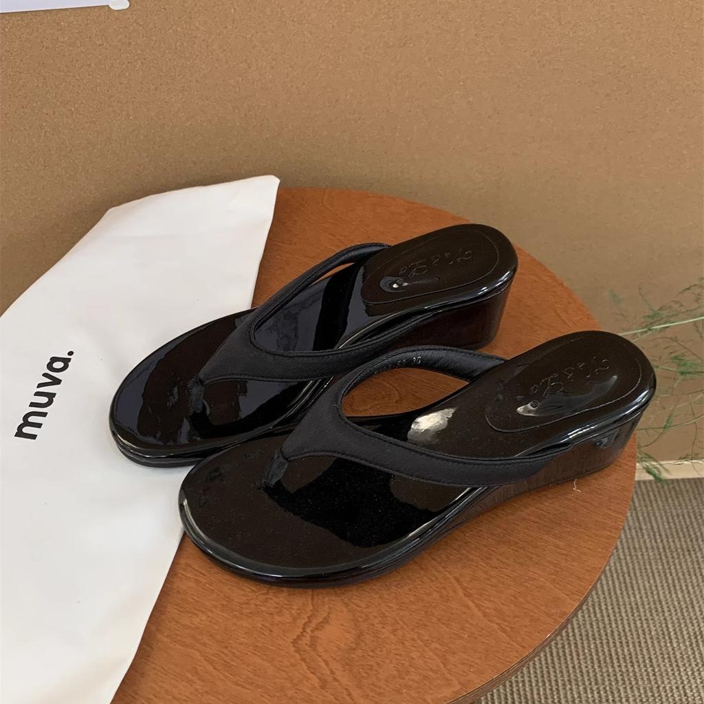 Fashion Slip On 2025 Summer Flip Flop Casual Clip Toe Wedges Heel Women Slippers Shoes Candy Color Beach Vacation Ladies Slides Shoes