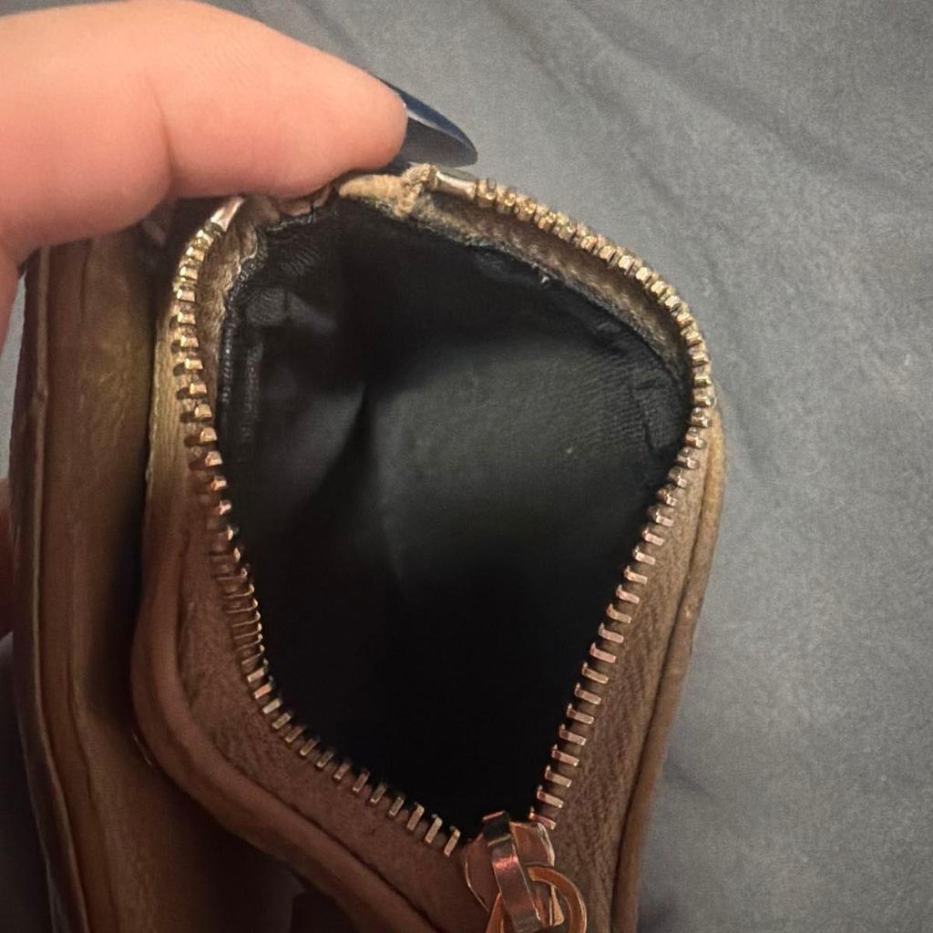 Used SAINT LAURENT YSL Logo Quilted Bi-fold Wallet Beige