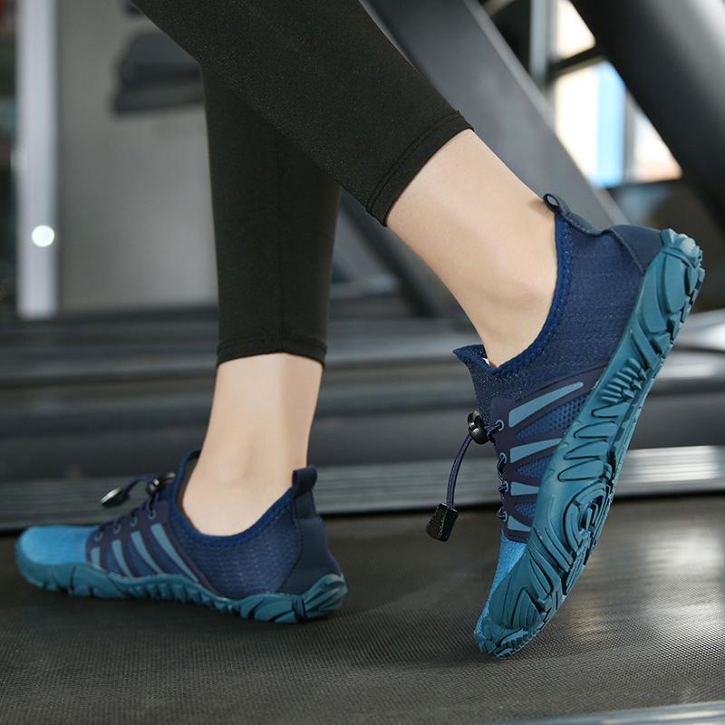 Fashion New Couple Water Shoes Aqua Shoes Five-finger Swimming Shoes 35-46 Size Beach Sports Shoes Fashion Men's Fitness Shoes