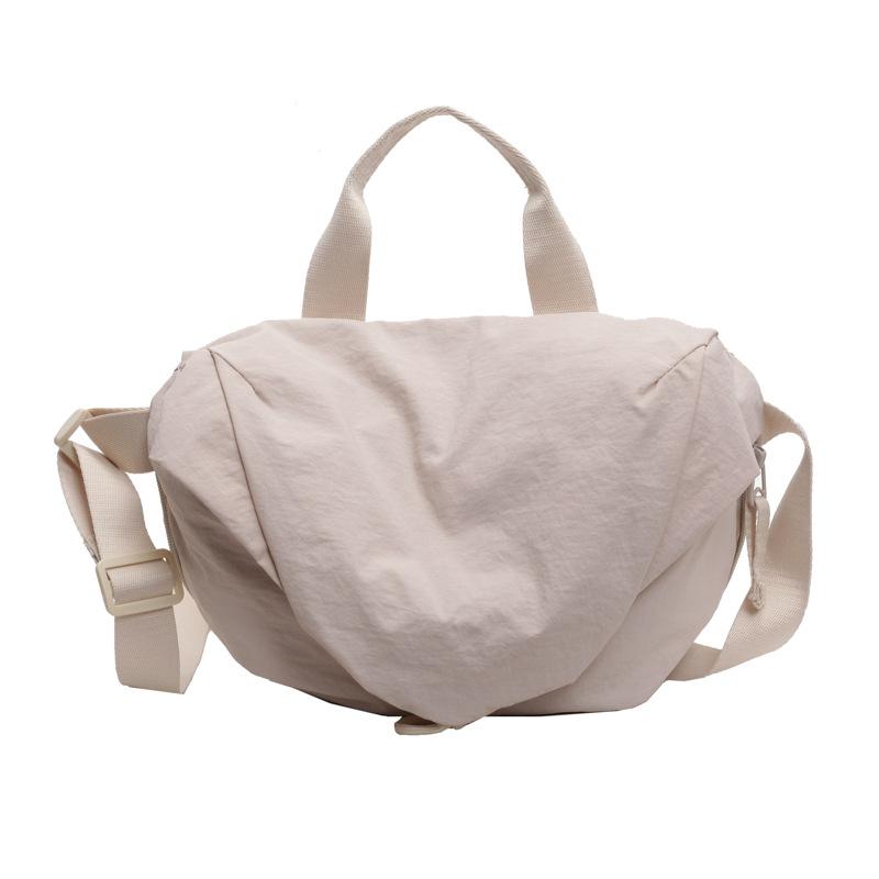 Casual shoulder bag women's new fashion portable nylon bag large capacity messenger bag