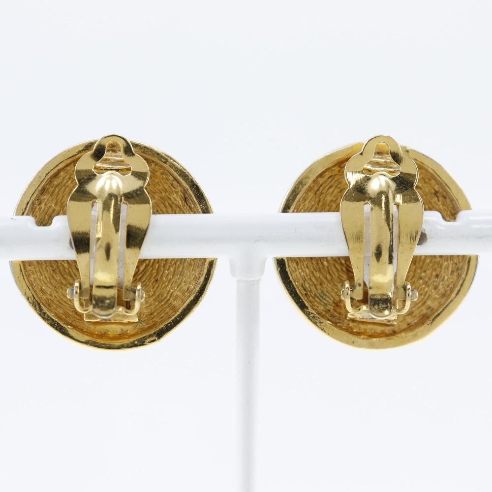 Chanel COCO Mark Earring Matelasse Vintage Plated Gold 18.1g Women Used