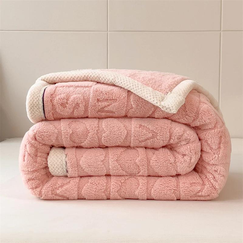Heart Checkered Blanket Premium Fluffy Plush Blanket for Lover Mom Friends Gifts, Soft Couch Bed Throw Blanket for All Seasons