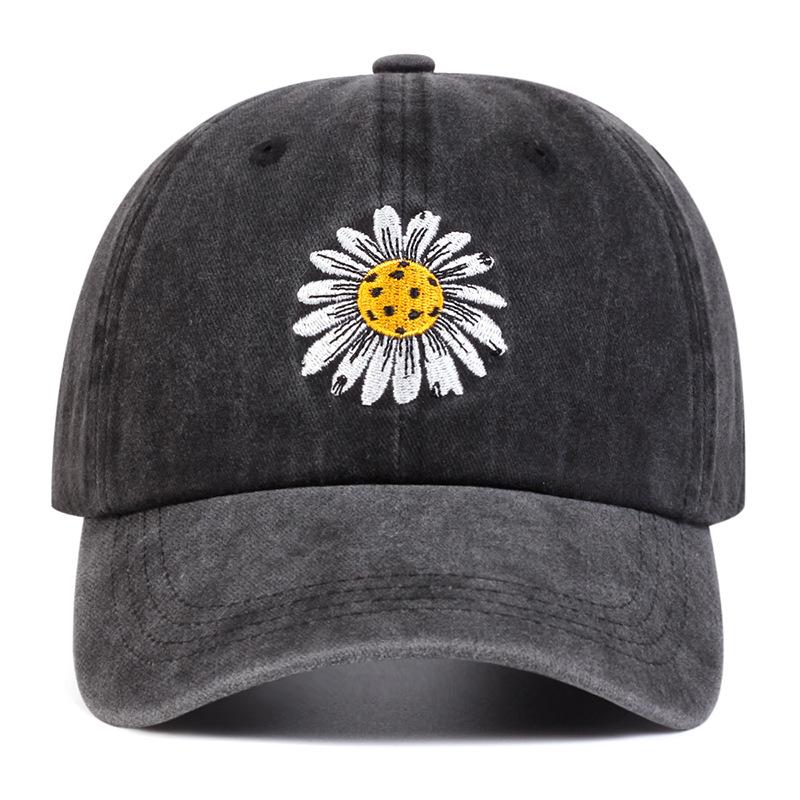 Unisex Sunflower Embroidery Wash Baseball Cap Spring and Autumn Outdoor Adjustable Sunscreen Hat