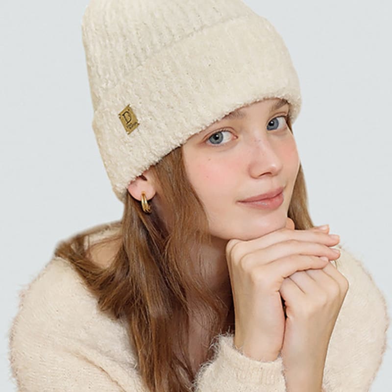 

Dana Burton Blush Puppy Boucle Beanie black