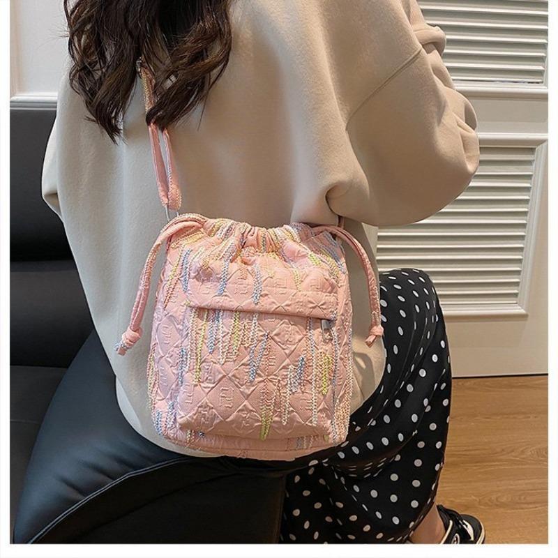 Fashion Rainbow Stripes Embroidery Pleated Bucket Bag Chain Single Shoulder Crossbody Bag Bag