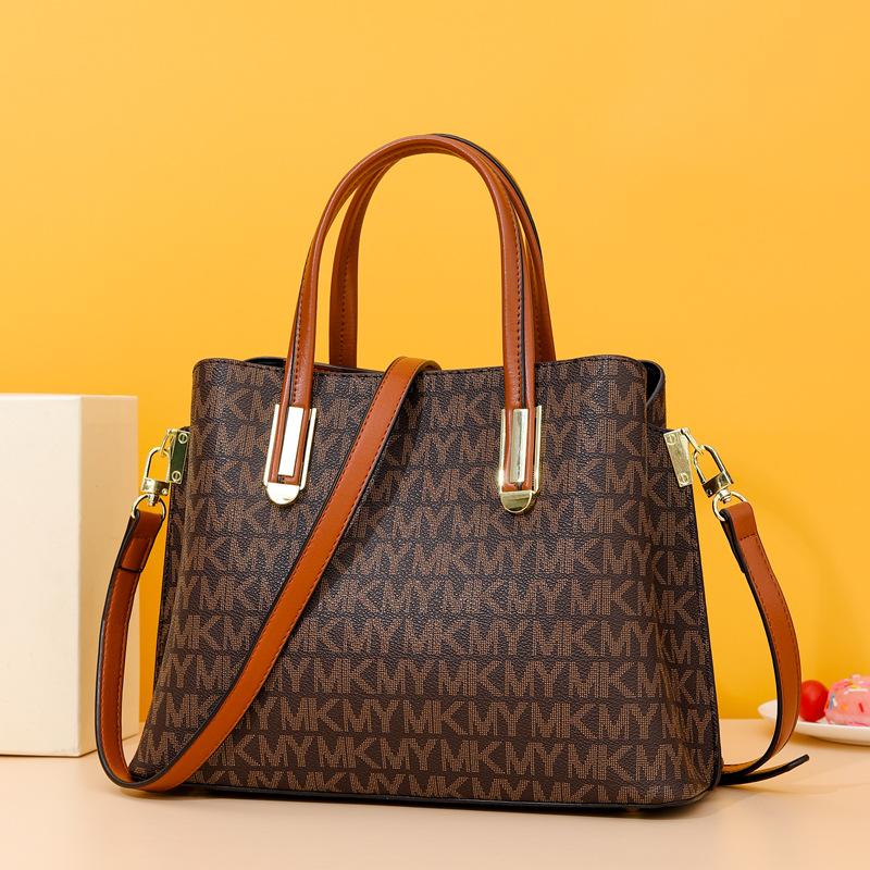 

Весенне-летние новые женские сумки модные сумки с принтом букв ретро большие сумки-тоут на плечо сумки-мессенджеры коричневый