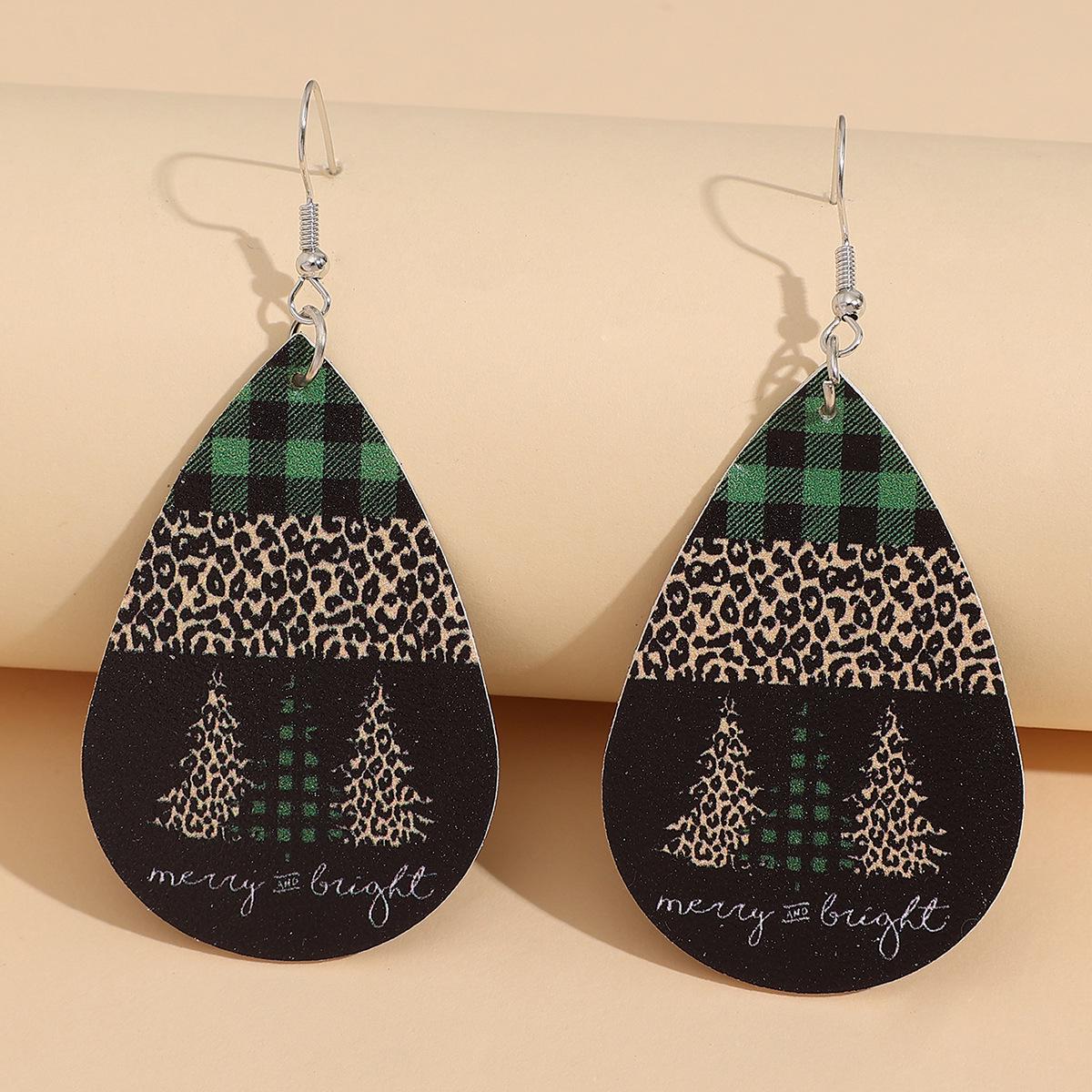 

Retro Multicolor Plaid & Leopard Leather Christmas Tree Earrings