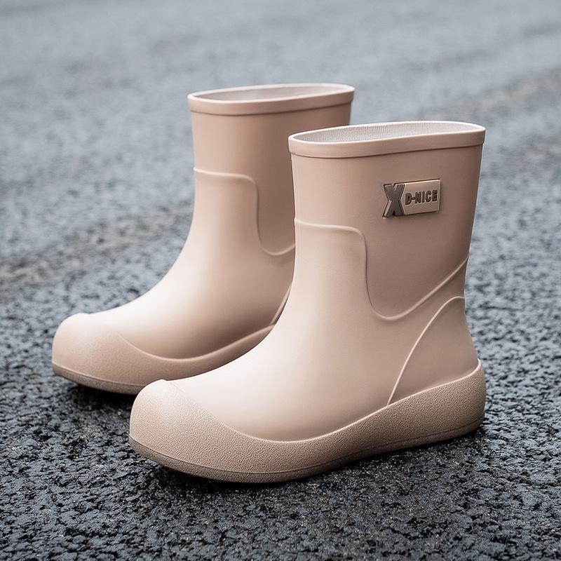 

Fashion rain shoes women s adult short rain boots water boots new waterproof shoes non-slip kitchen work shoes 40 коричневый