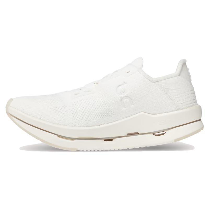 On Cloudneo Comfortable Durable Low-Top Running Shoes Women Sneaker Beige 42.98709