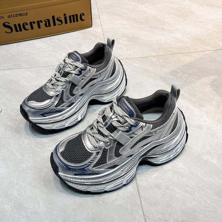 Paris Daddy Shoes Girl 2025 New Platform Muffin Small Super Heel Old Polishing Popular Sneakers