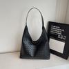 New Fashion Niche Popular Solid Color Woven Tote Bag Versatile Shoulder Women's Bag