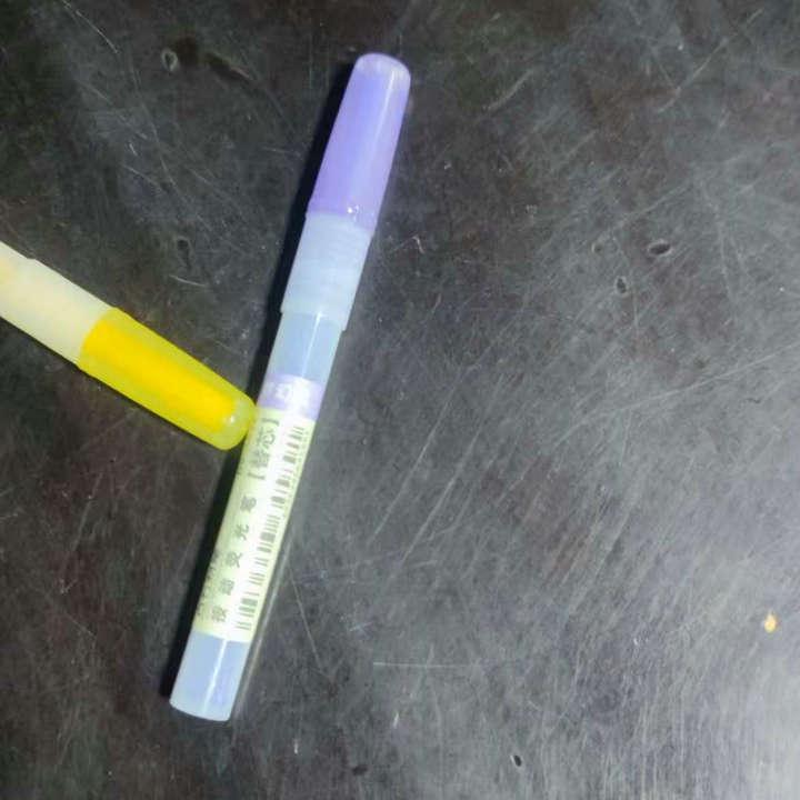 DianShi DS-8157 Bunter Klick-Leuchtstift - Hohe Kapazität für Schüler