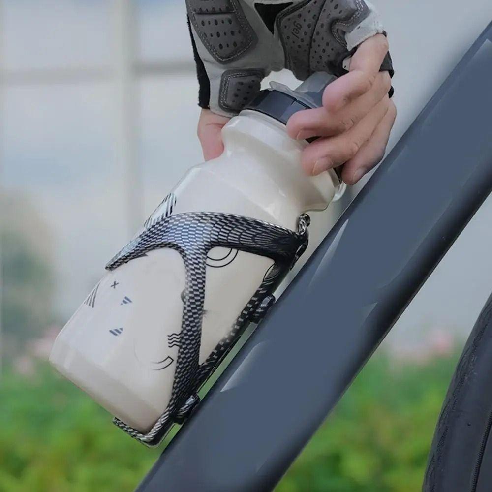 Lightweight Cycling Cup Holder ABS Bicycle Water Bottle Holder Universal Bike Water Bottle Cage