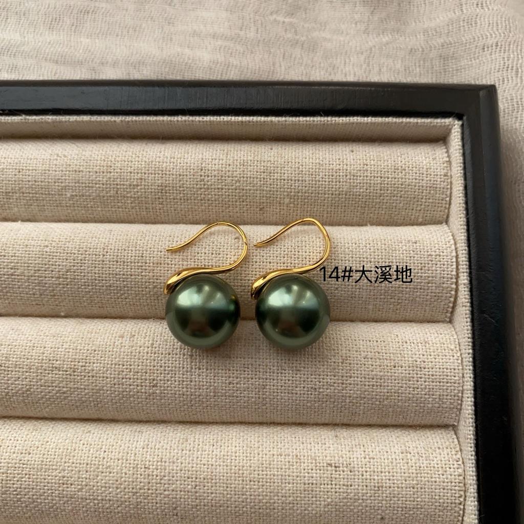 Elegant Light Luxury Pearl Stud Earrings Multi-Color Niche High-End Classic Personalized Commuter Ear Hook Earrings