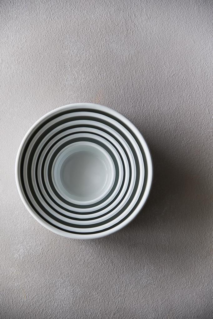 Nodahoro Enamel Storage Heat White Made in Container, Resistant, Round, 21cm, Series, Japan, RD-21