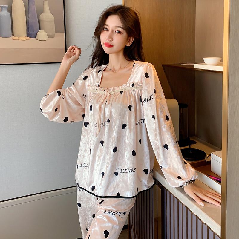 Korean Sweet Romantic Fleece Women's Pajamas Ins Elegant Heart Letter Print Nightgown Autumn/winter New Lazy Lounges