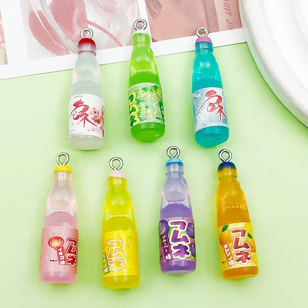 Ciondoli per Bottiglia di Soda in Resina Trasparente a 10 Colori per Gioielli Fai da Te