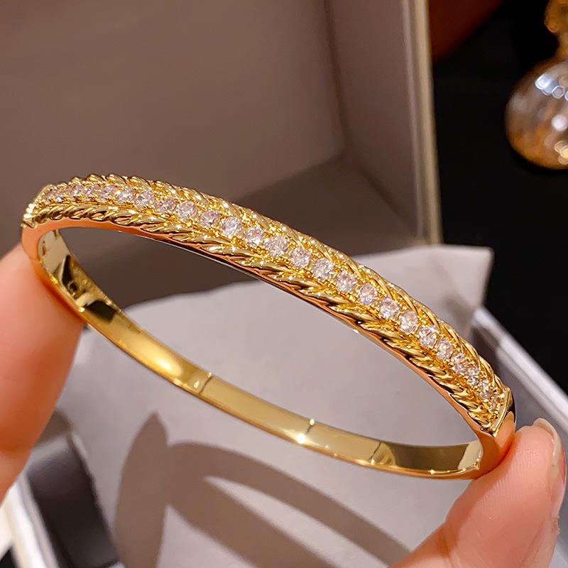Bracelet, Light Luxury, High-end, Simple, Fashionable, Versatile Bracelet, Niche Design, Hand Accessory