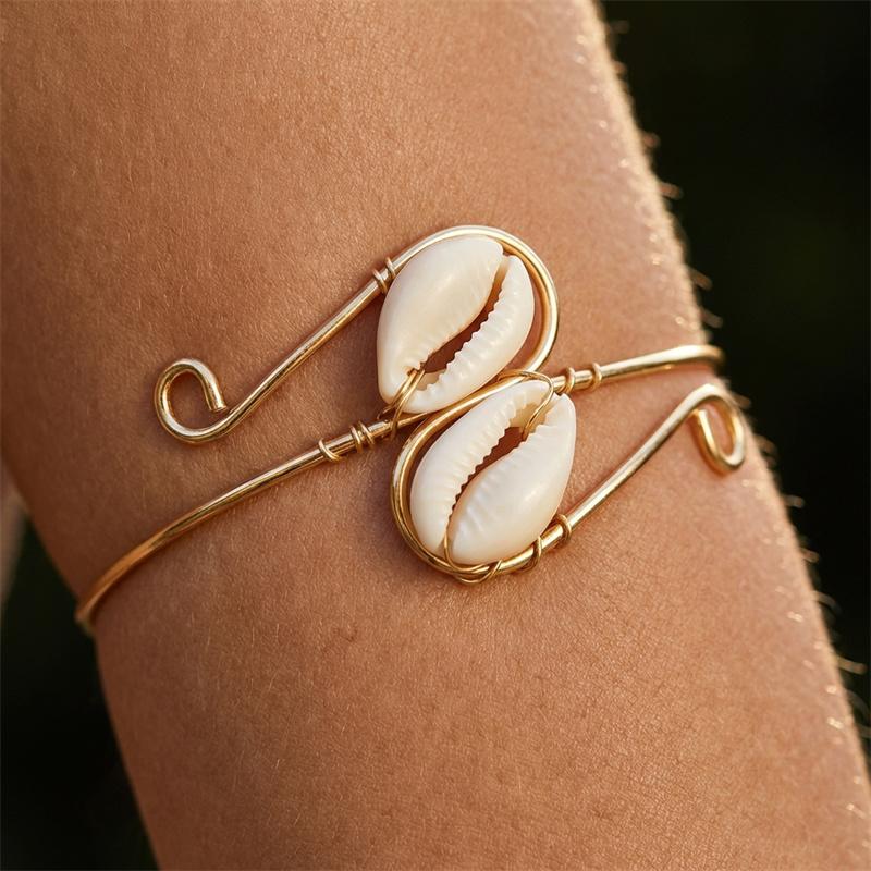 

Handmade Resin Conch Open Arm Bangles for Women Creative Twist Adjustable Cuff Bracelet Summer Charm Jewelry Accessories