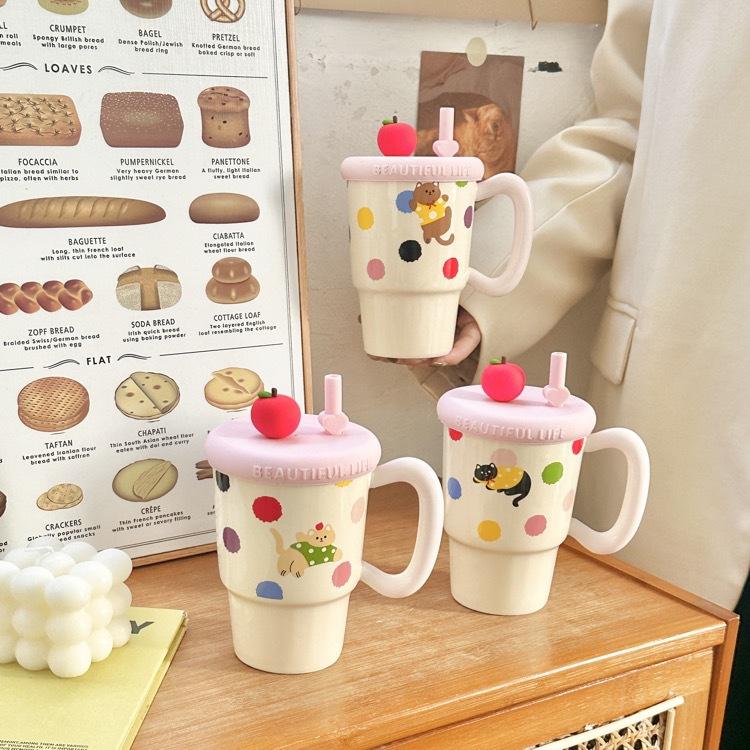 Apple Mug with Lid with Straw Cup Ceramic High Looking Girl's Heart Cup for Birthday Gift