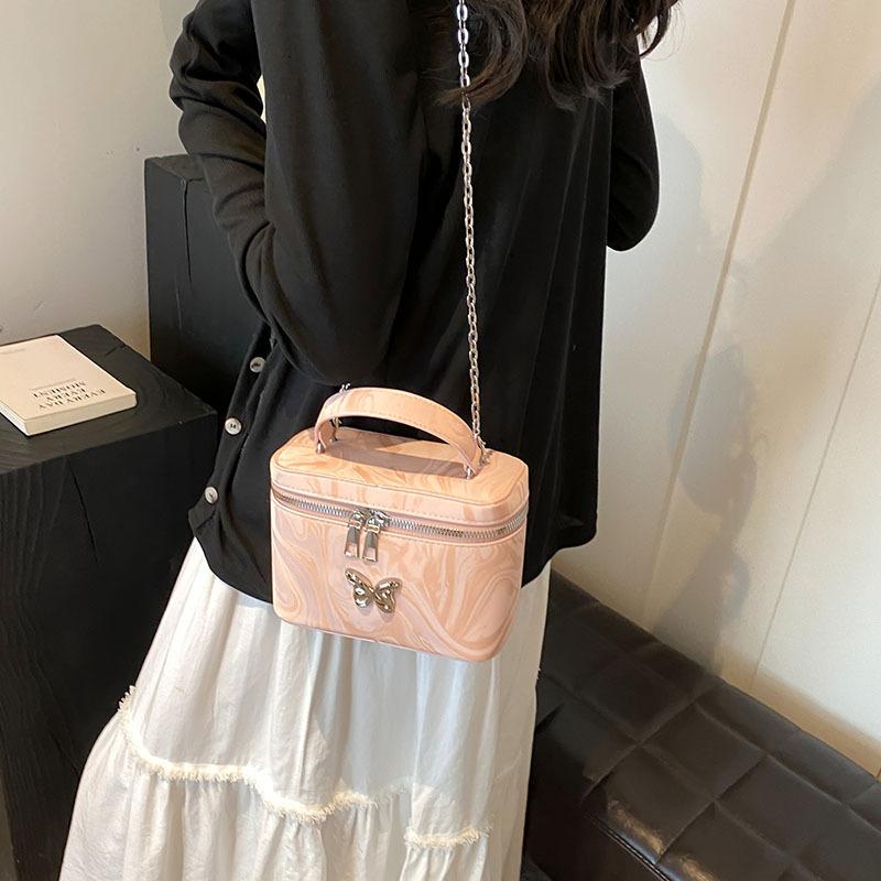 Niche Design Hand-carrying Box Bag Summer New Style Women's Bag Simple and Beautiful Bucket Bag Personalized Shoulder Bag