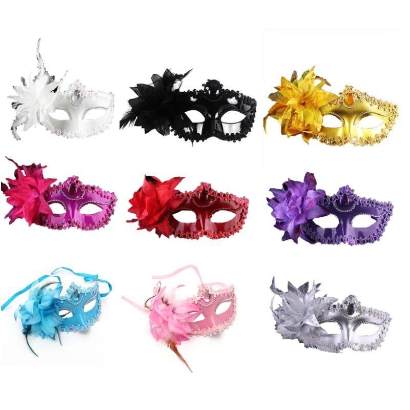 Elegante Spitzen-Maskerade-Maske mit Strass-Blumenakzenten für Damen-Halloween-Kostüm-Requisiten