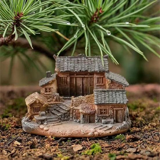 Old Rural House Miniature Nostalgic Mini Countryside House Resin Ornament Rustic Tiny House