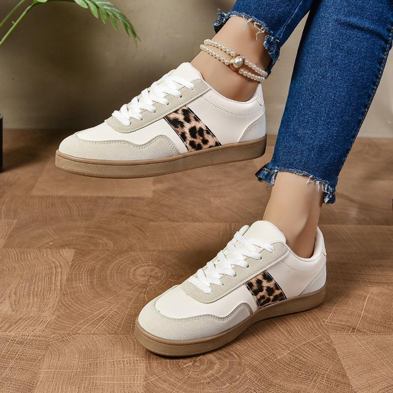 

Large-sized Round-toe Lace-up Flat Shoes 43 чорний