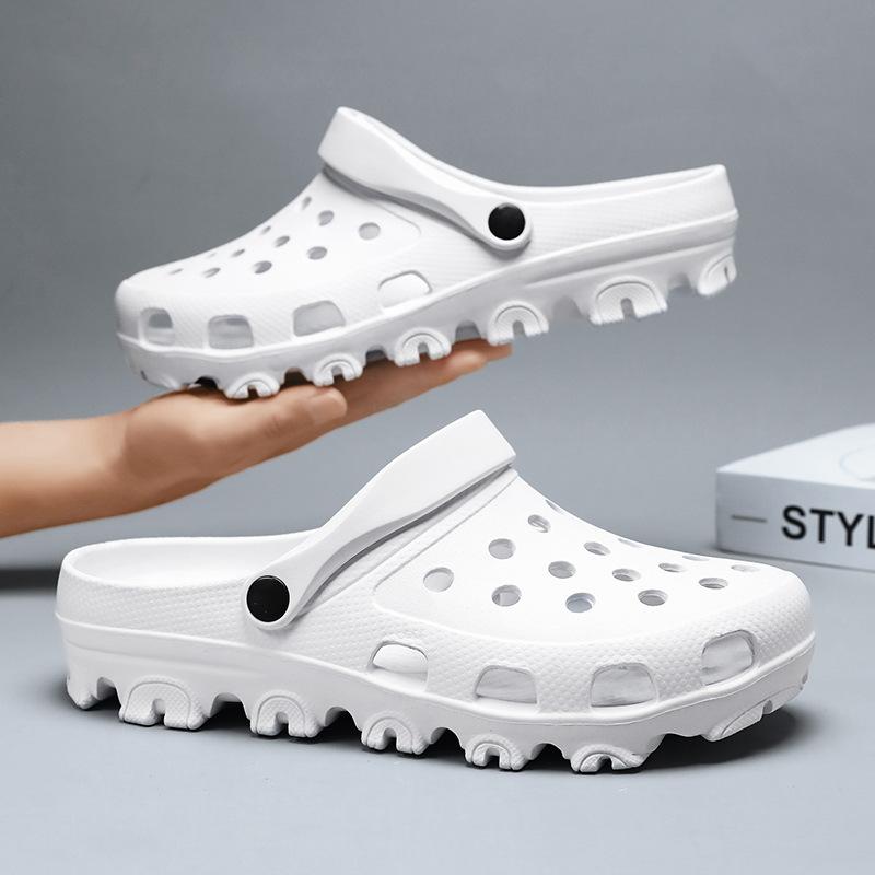 

Hole shoes men s beach sandals 39-51 large size slippers bag head cool slippers with heel and large garden shoes 51