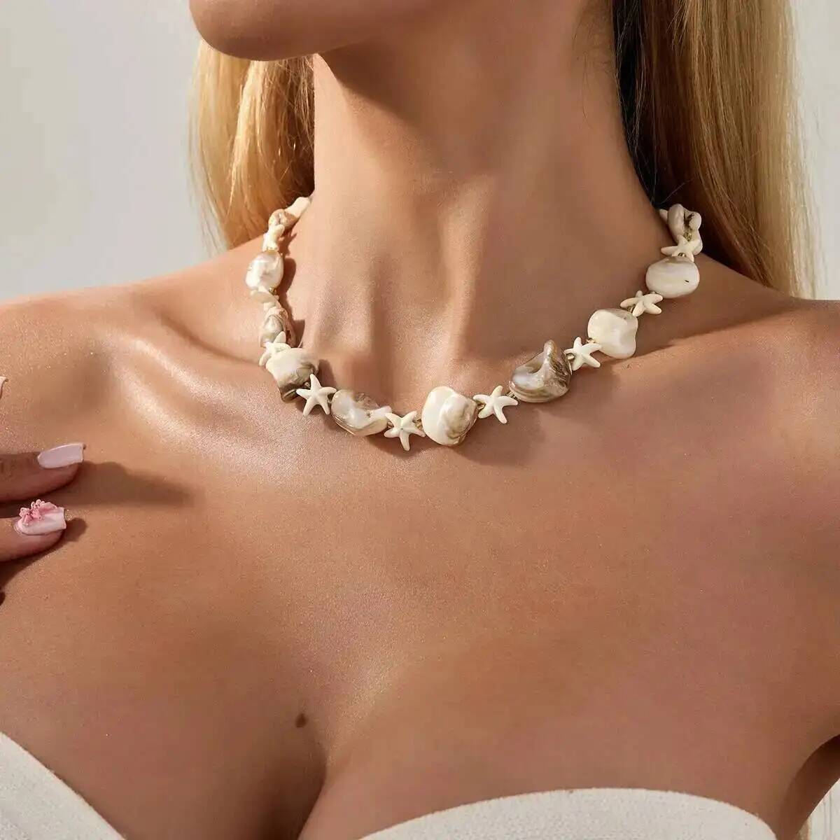 

SHIXIN New Ocean Style Irregular Necklace Women Trendy Scallop Starfish Splice Clavicle Chain Vacation Beach Jewelry Accessories