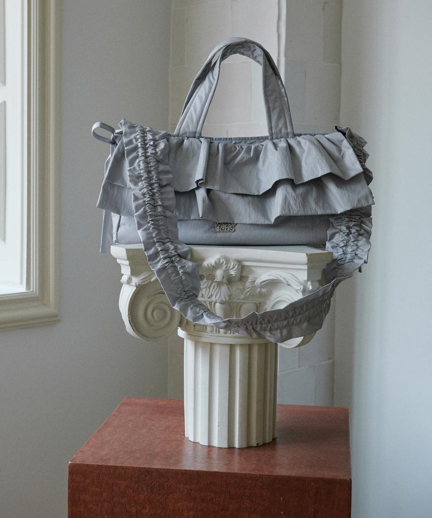 Jedrefeb5 Tiered Ruffle Bag Medium