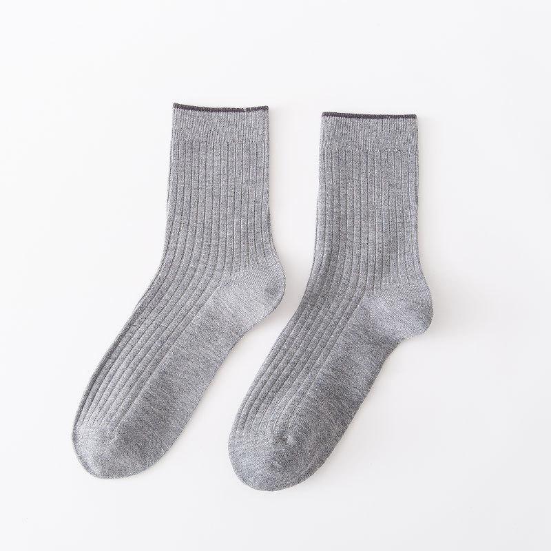 Men Spring and Autumn Pure Cotton Pure Color Sports Deodorant Sweat Absorption Socks