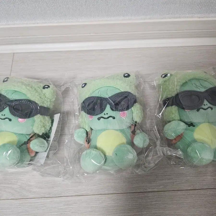 Mini Chaebugi Doll for Sale Sealed)
