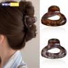 2PC Chic Tortoiseshell Hair Claws, 2 - Piece Set, Trendy Hair Accessories, Ideal for Securing Bun and Ponytail Hairstyles