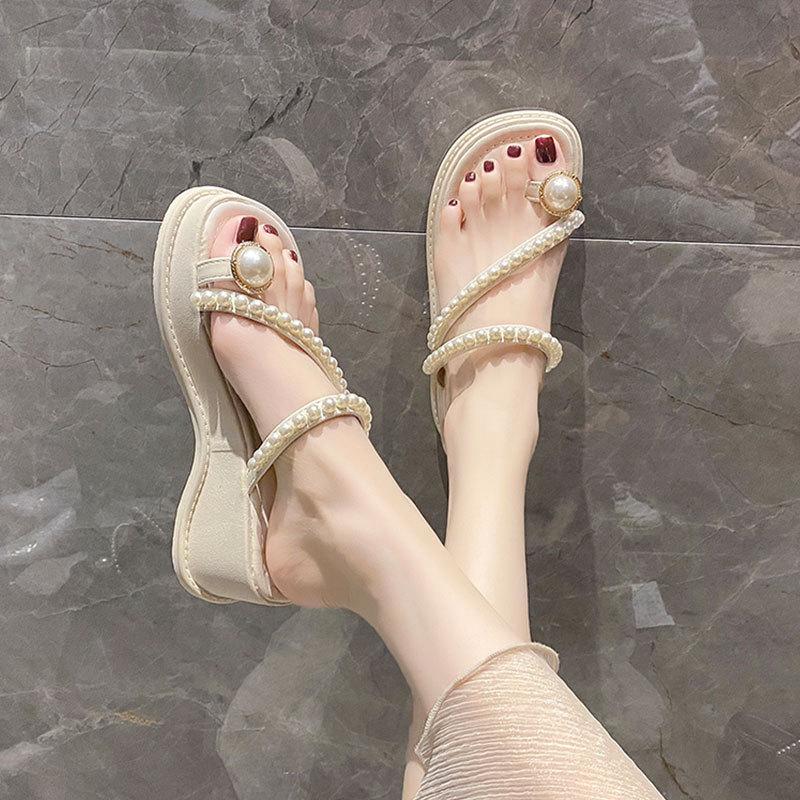 Design sense niche high-heeled sandals new wedge heel cover toe wear slippers fairy thick bottom French one-word