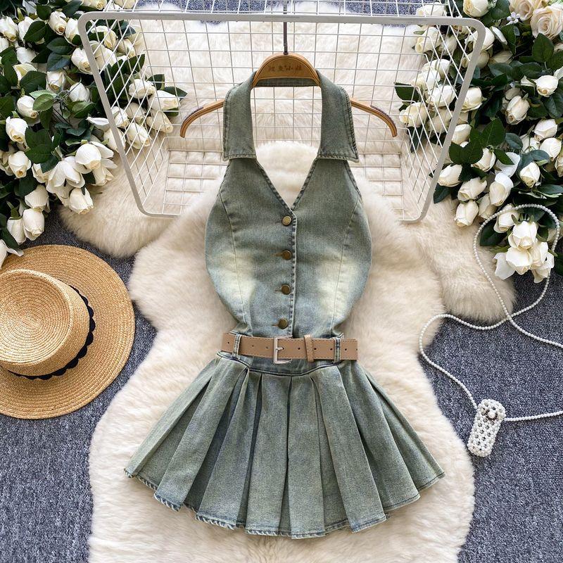 

Western Style Hanging Neck Demin dress Women Summer Retro Distressed Belt Sexy Backless Design Gyaru Pleated Skirt Retro Blue L