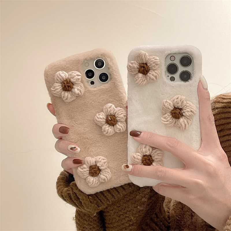 ins autumn and winter plush for Apple 17 mobile phone case iPhone16promax flower 15 cute 14 protective case