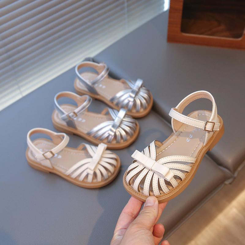 Girls Princess Sandals Summer Non-slip Toddler Beach Barefoot Shoes with Cute Bow Elegant Retro Girls School Party Shoes