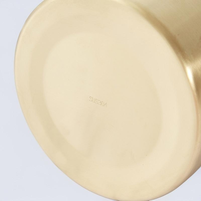 Elegant Mini Trash Can with Swing Lid 1.50L Capacity Perfect for Small Space and Personal Use