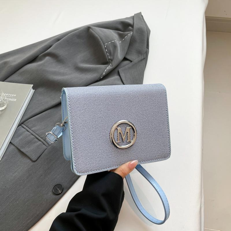 Crossbody Bag 2025 Retro Personality Women's Foreign Style European and American Fashion Niche Design Women's Bag New Shoulder Small Square Bag