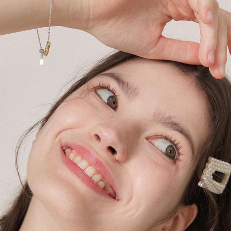 

J.Lauren Heart Two Tone Combination Silver Bracelet B01031 single type