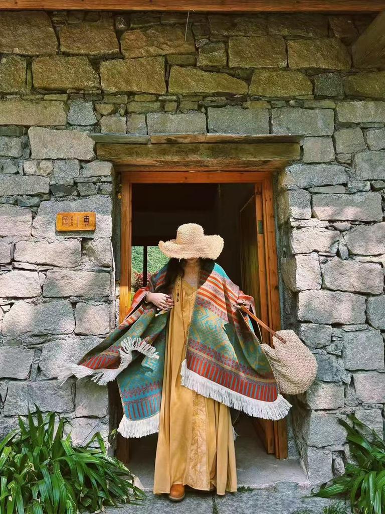 Ethnic Style Knitted Shawl Pullover Cape - Women's Warm Travel Cloak