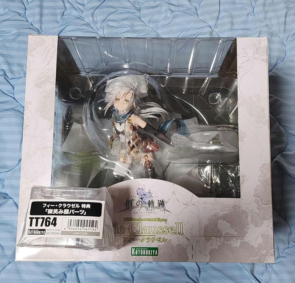 [USED] Trails of Cold Steel Fee Claussell figure with bonus
