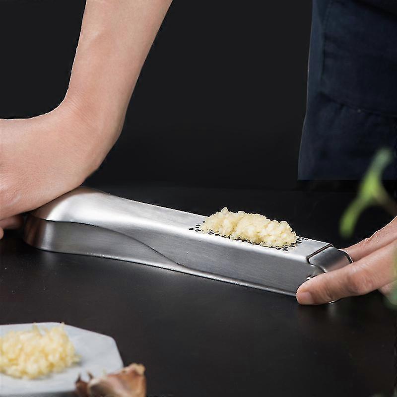 Stainless Steel Garlic Press Crusher Manual Squeezes Tool Kitchen Cooking Tools