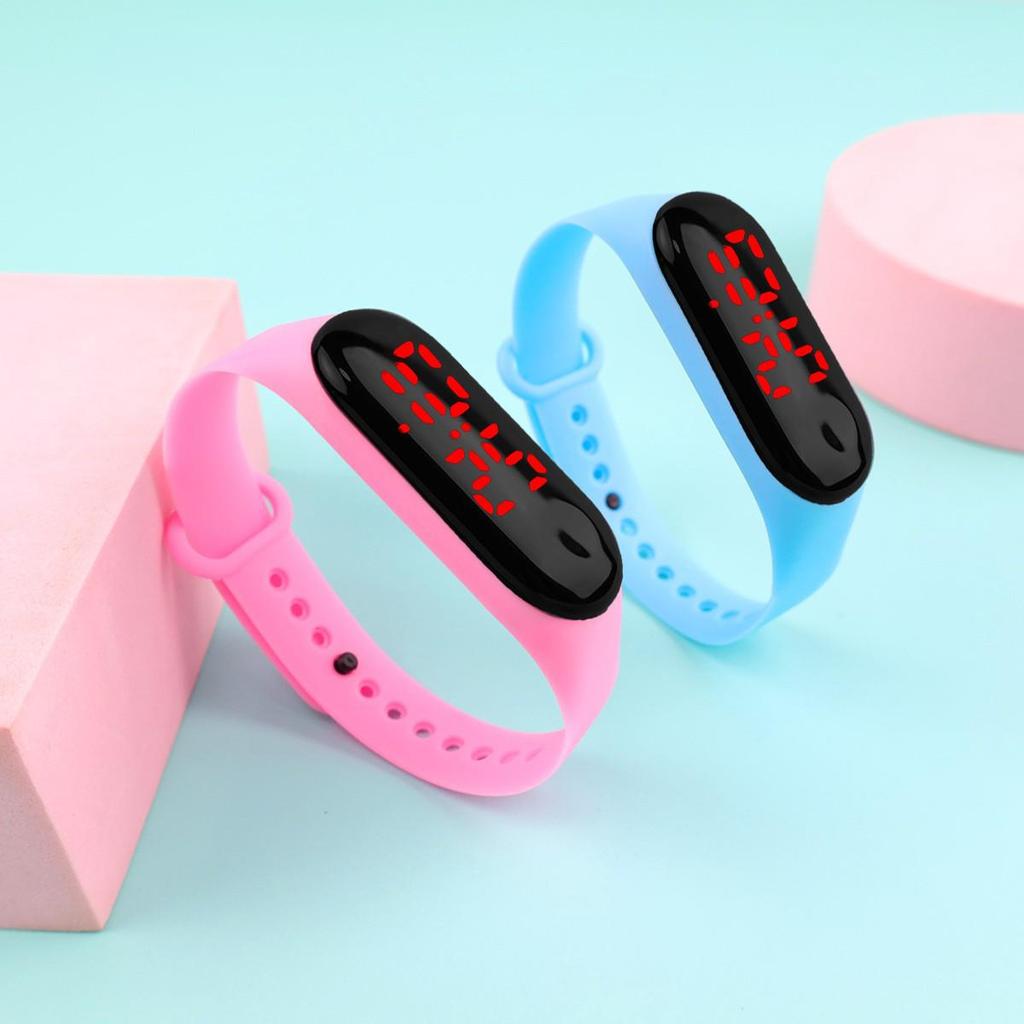 Primary School Student LED Touchscreen Waterproof Sport Watch with Red Light