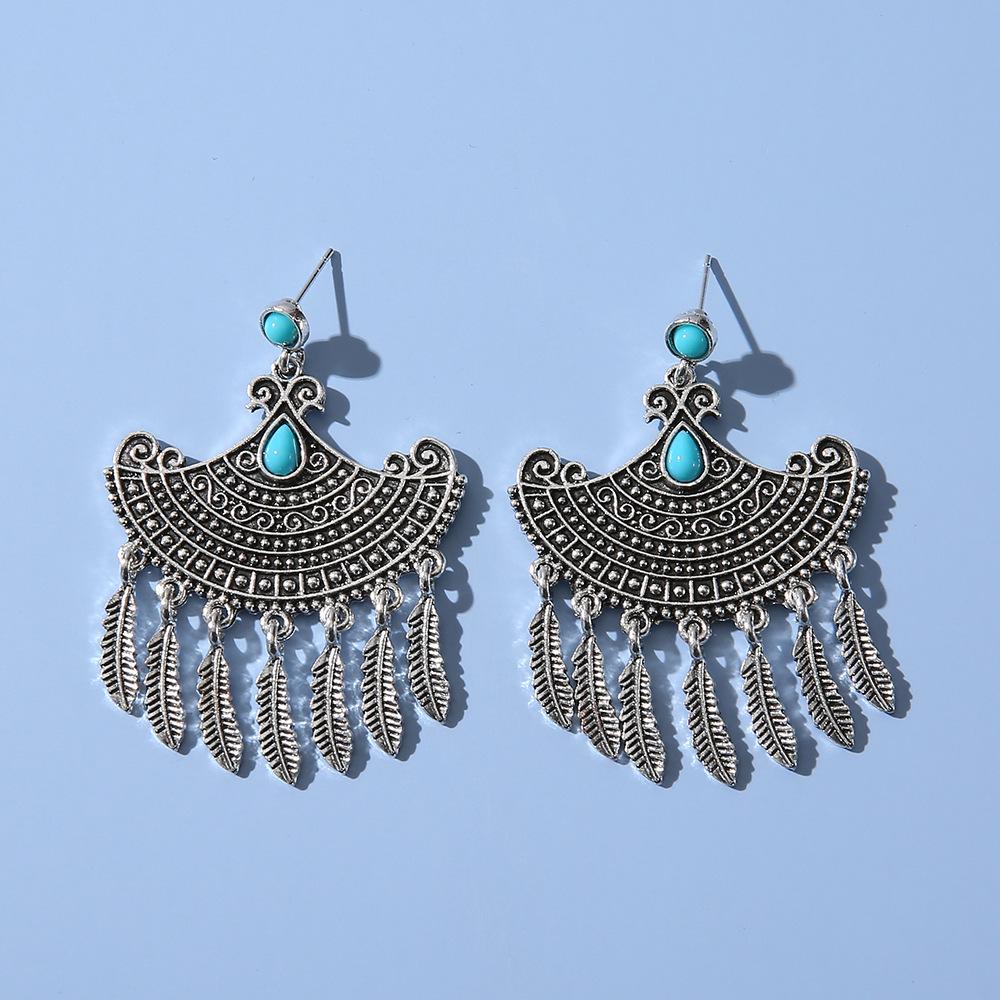 Retro Versatile Earrings Exaggerated Tree Leaf Temperament Stud Earrings Women'S Earrings