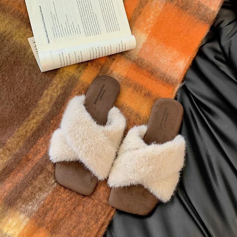 Fashion Women Slippers Plush Warm Female Flat Bottom Non-slip Comfortable Winter Autumn House Slippers Leopard Outdoor Slippers