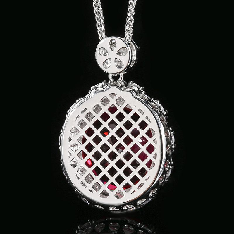 Jewelry Copper Bottom Gold-Plated Simulation Red Corundum Retro Pendant 18 * 20