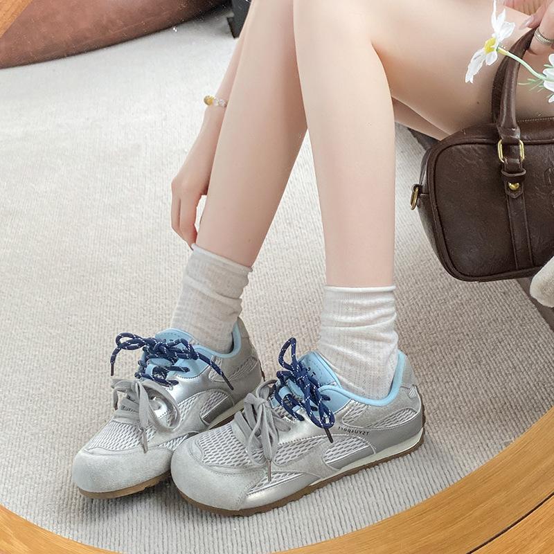 Sneakers women's new mesh breathable shock absorption lightweight running shoes are not tired